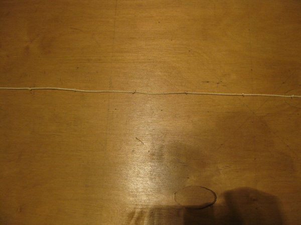 Как быстро навязать узелки на веревке для подвешивания гирлянд