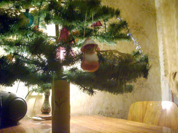 Дед мороз из лампочки. Елочная игрушка своими руками.