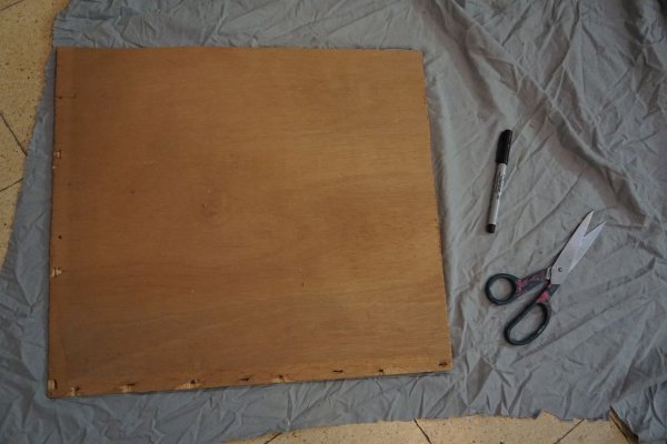 Процесс изготовления ящика для инструментов из поддонов