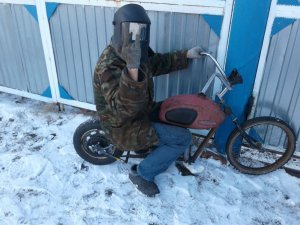 Самоделки. Мопед из бензопилы