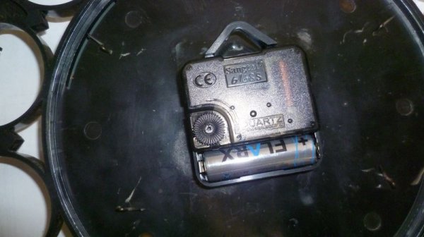 Ремонт старых советски настенных часов