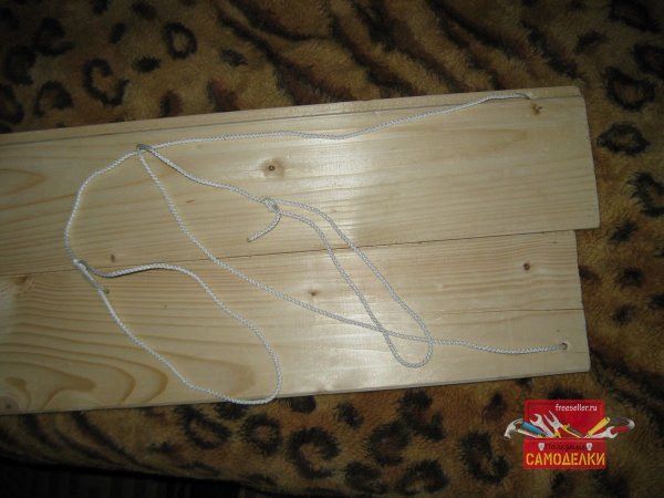 изготовление откидной полки для рассады