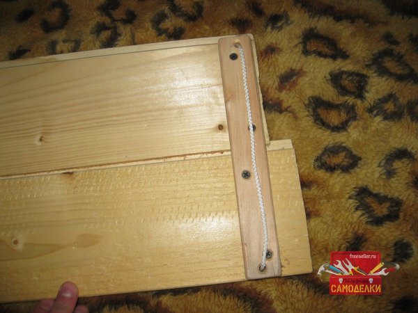 изготовление откидной полки для рассады