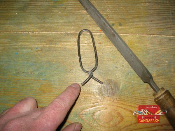 изготовление откидной полки для рассады