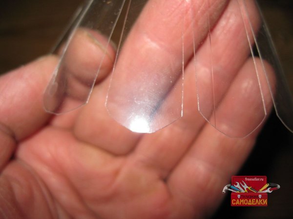 Самоделки. Волан из пластиковой бутылки своими руками.