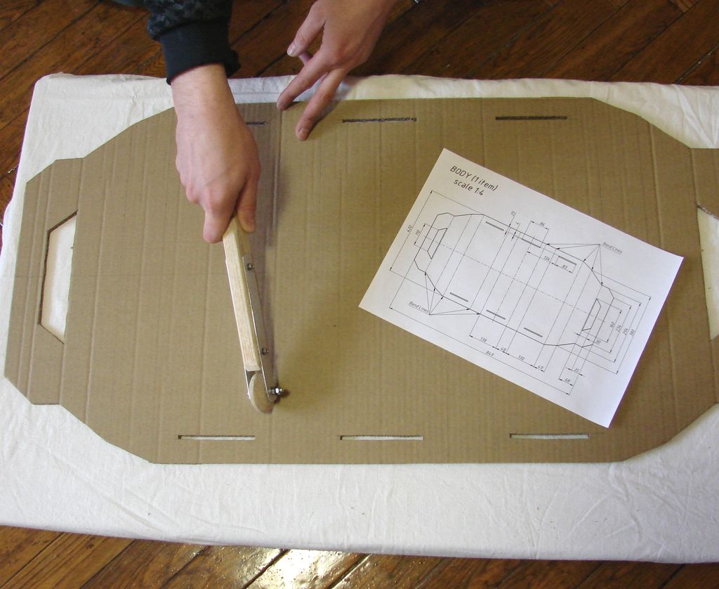 Изготовление ящика для инструмента из картона