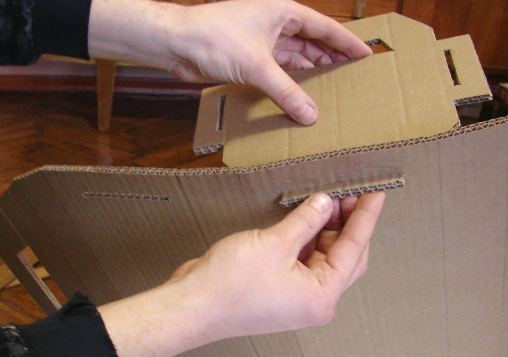 Сборка ящика для инструментов из картона