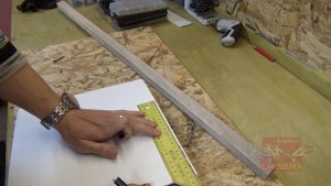 Изготовление держателя для инструментов из подоконника