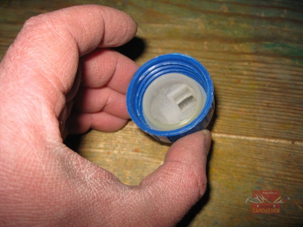Установка крана в крышку от пластиковой канистры