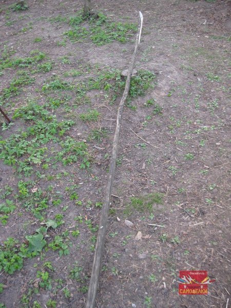 Длинная деревянная рукоятка для садовой ножовки