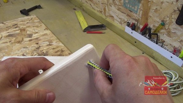 Делаем детские качели из обрезков доски