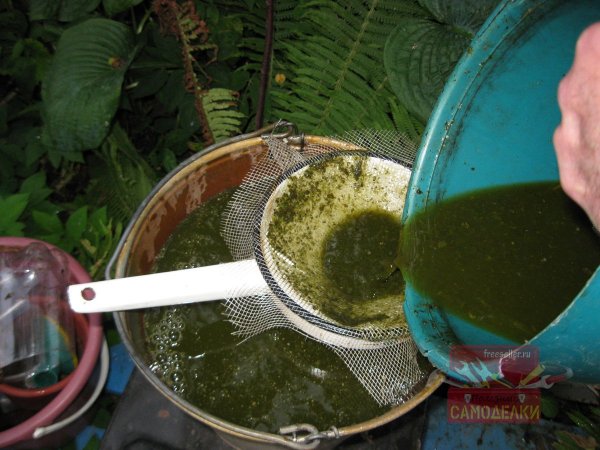 Простой и удобный фильтр для жидкого удобрения из крапивы