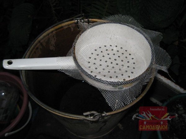 Простой и удобный фильтр для жидкого удобрения из крапивы