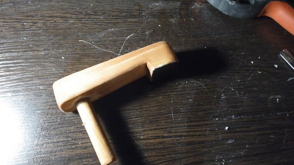 Изготовление самообжимной струбцины