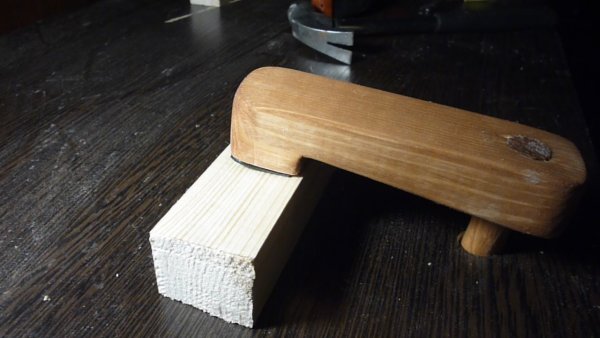 Самообжимная струбцина своими руками