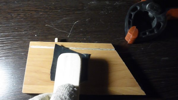 Изготовление самообжимной струбцины