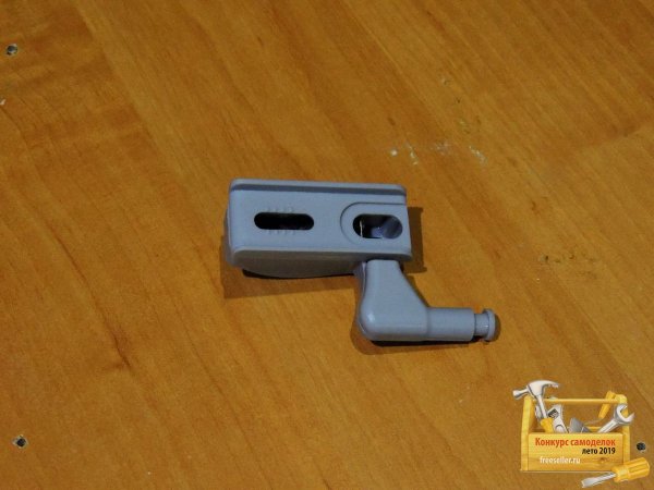 Светильник для шкафа в бардачок