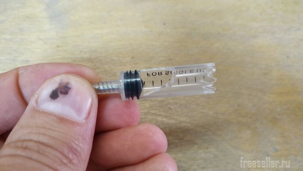 Изготовление приспособления для вырезания сердцевинок в помидорах