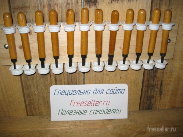 Удобный держатель для резцов по дереву