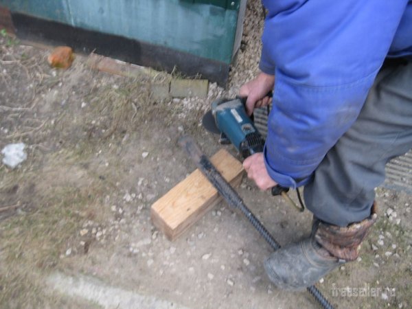 Самодельный инструмент для перерубания корней и поросли. Процесс изготовления