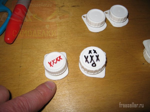 Самодельные мини-контейнеры для семян