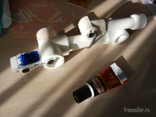 Струбцина из полипропиленовых труб