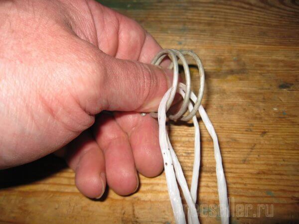 Использование самодельных проволочных колец
