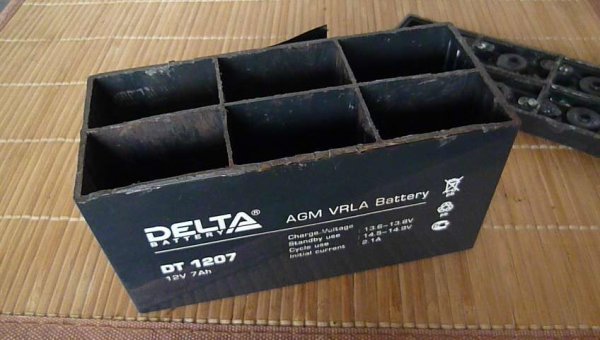 Что можно сделать из старого аккумулятора. Вторая жизнь АКБ