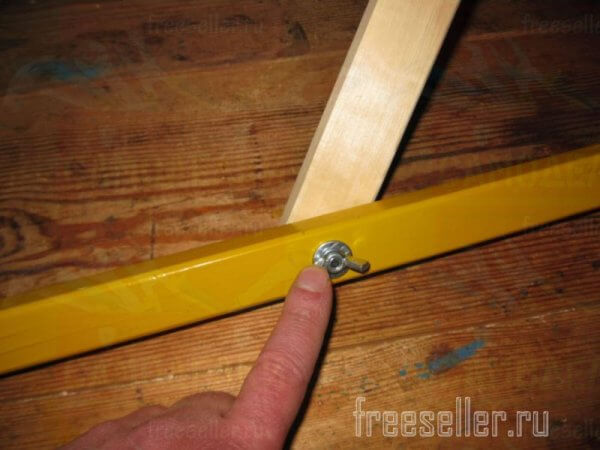 Экспериментальные грабли для сбора сена и опавших листьев