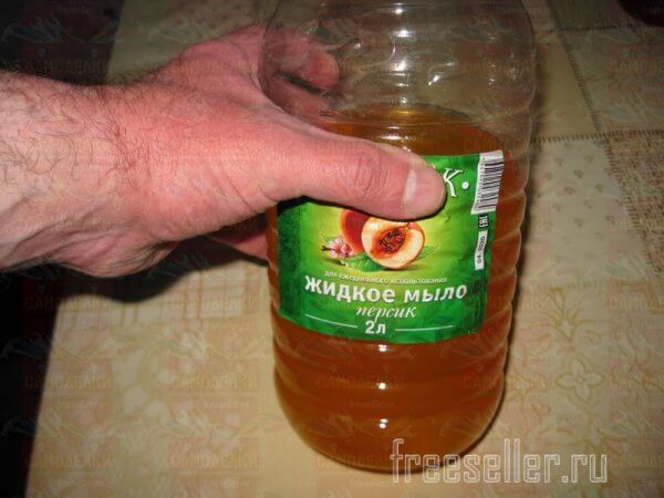 2-х литровая бутылка для жидкого мыла