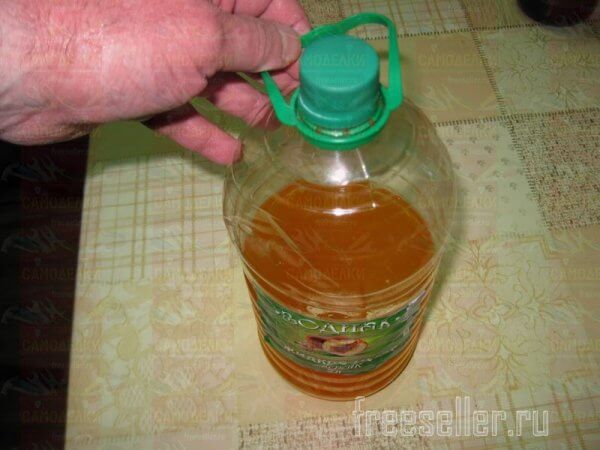 2-х литровая бутылка для жидкого мыла