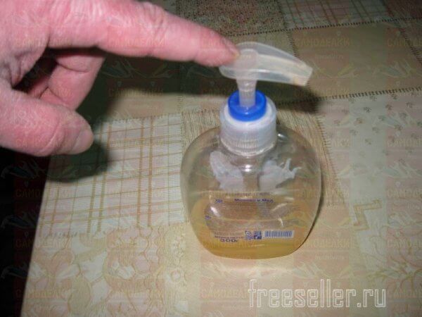 Ненадежный флакон дозатор для жидкого мыла