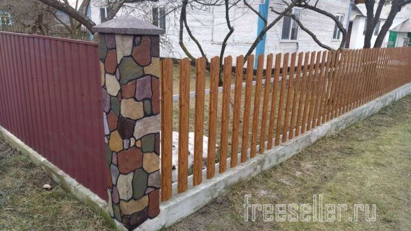 Столбы для забора из клея, под камень