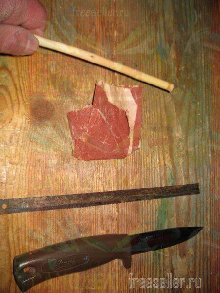 материалы и инструменты для изготовления приспособления для забивания мелких гвоздиков