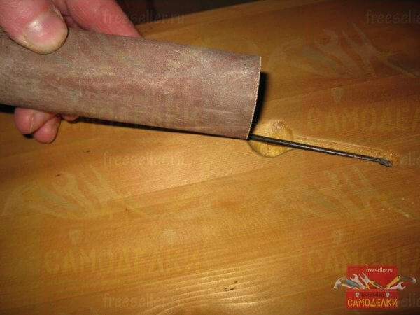 Удобная вытяжная ручка для небольшой скамейки