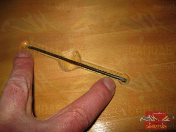 Удобная вытяжная ручка для небольшой скамейки