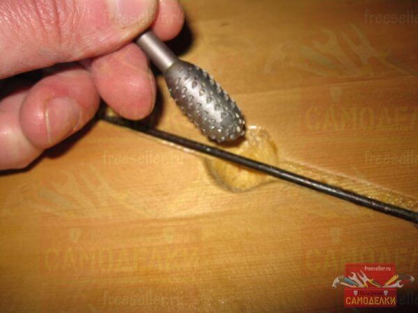 Удобная вытяжная ручка для небольшой скамейки