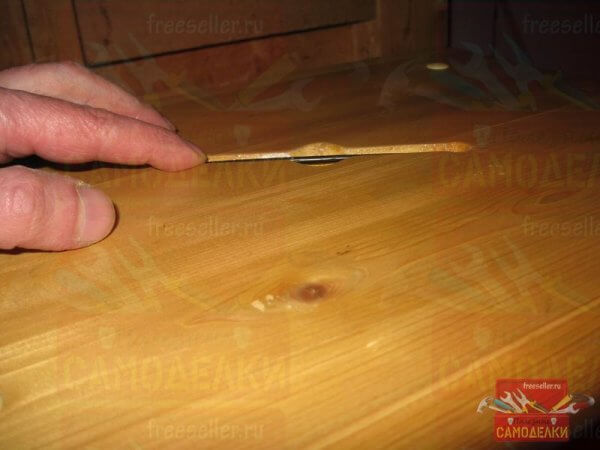 Удобная вытяжная ручка для небольшой скамейки