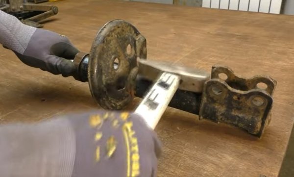 Изготовление циркулярного станка из болгарки