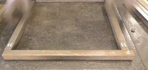 Изготовление циркулярного станка из болгарки