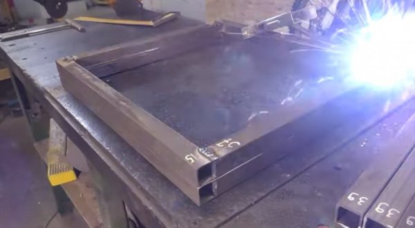 Изготовление циркулярного станка из болгарки