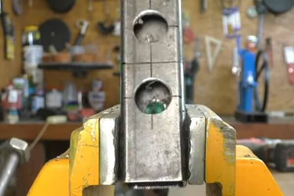 Изготовление циркулярного станка из болгарки