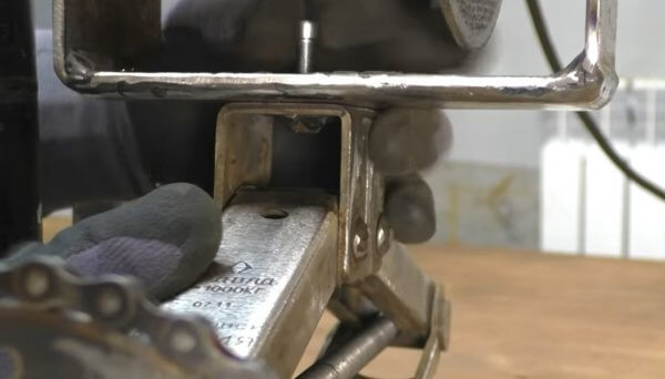 Изготовление циркулярного станка из болгарки