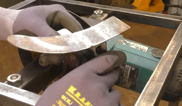 Изготовление циркулярного станка из болгарки