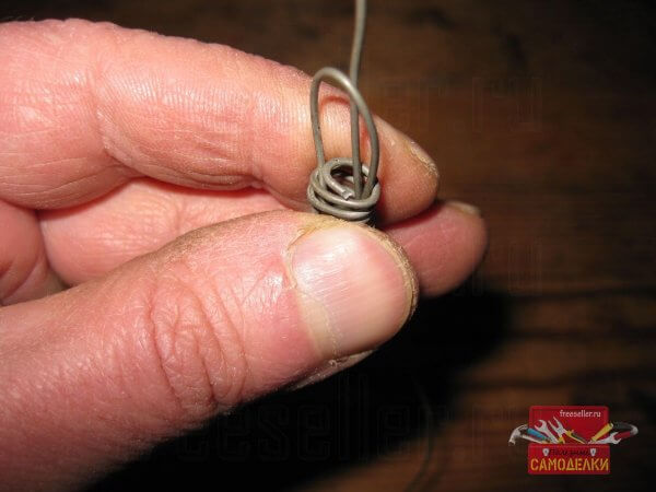 Процесс изготовления крючков для сушки веников