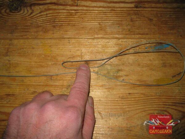 Процесс изготовления крючков для сушки веников