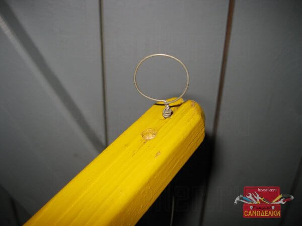 Процесс изготовления крючков для сушки веников