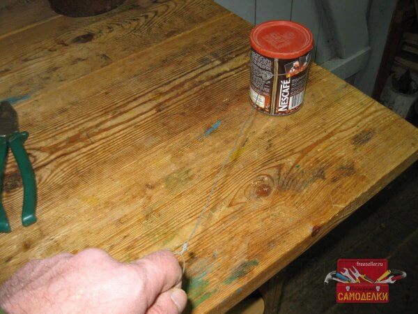 Процесс изготовления крючков для сушки веников