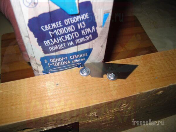 Простое приспособление для нарезания картонных контейнеров под рассаду