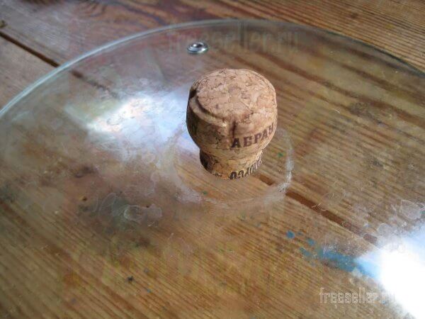 Как сделать самодельную ручку для сковородки из пробки иот бутылки шампанского